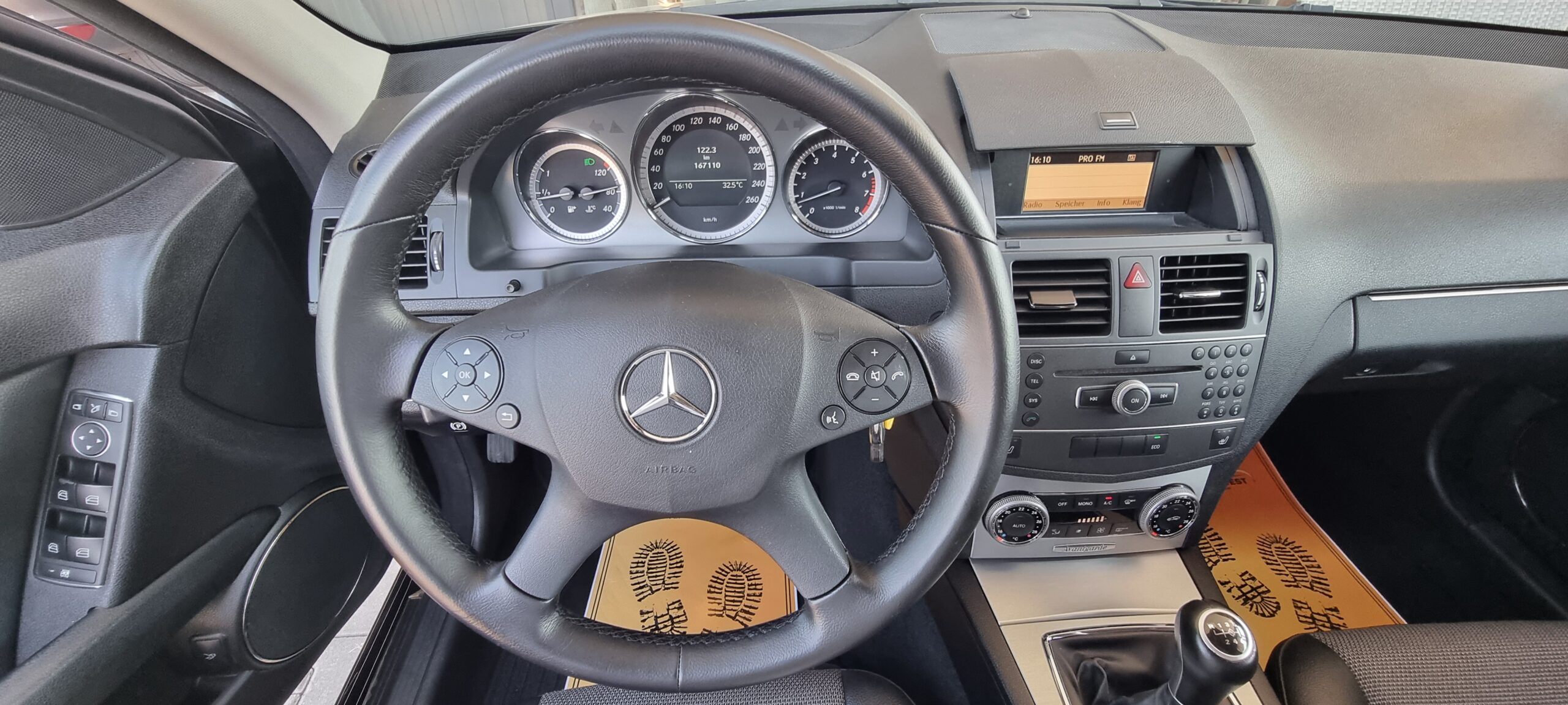 MERCEDES-BENZ C180 AVANTGARDE, 156 CP , EURO 5, AN 2010