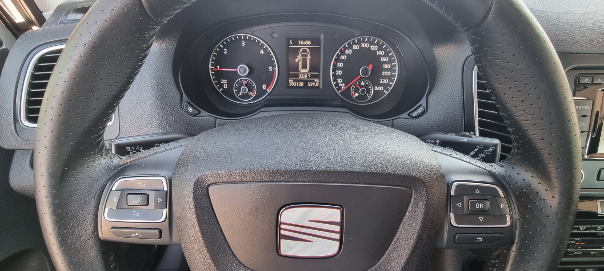 SEAT ALHAMBRA 4×4, 2.0 TDI, 140 CP, EURO 5, AN 2012  RATE-LIVRARE-GARANTIE
