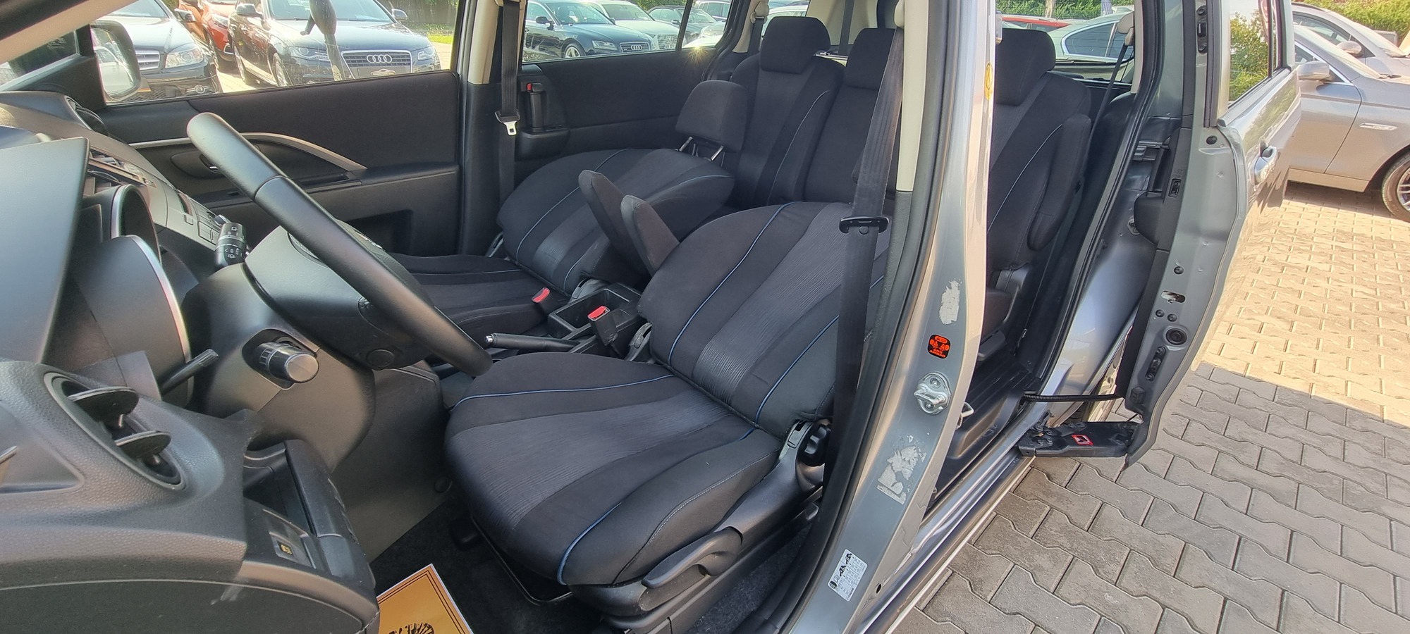 MAZDA 5, 7 LOCURI, 1.6 DIESEL, 116 CP, EURO5, AN 2011  RATE-LIVRARE-GARANTIE
