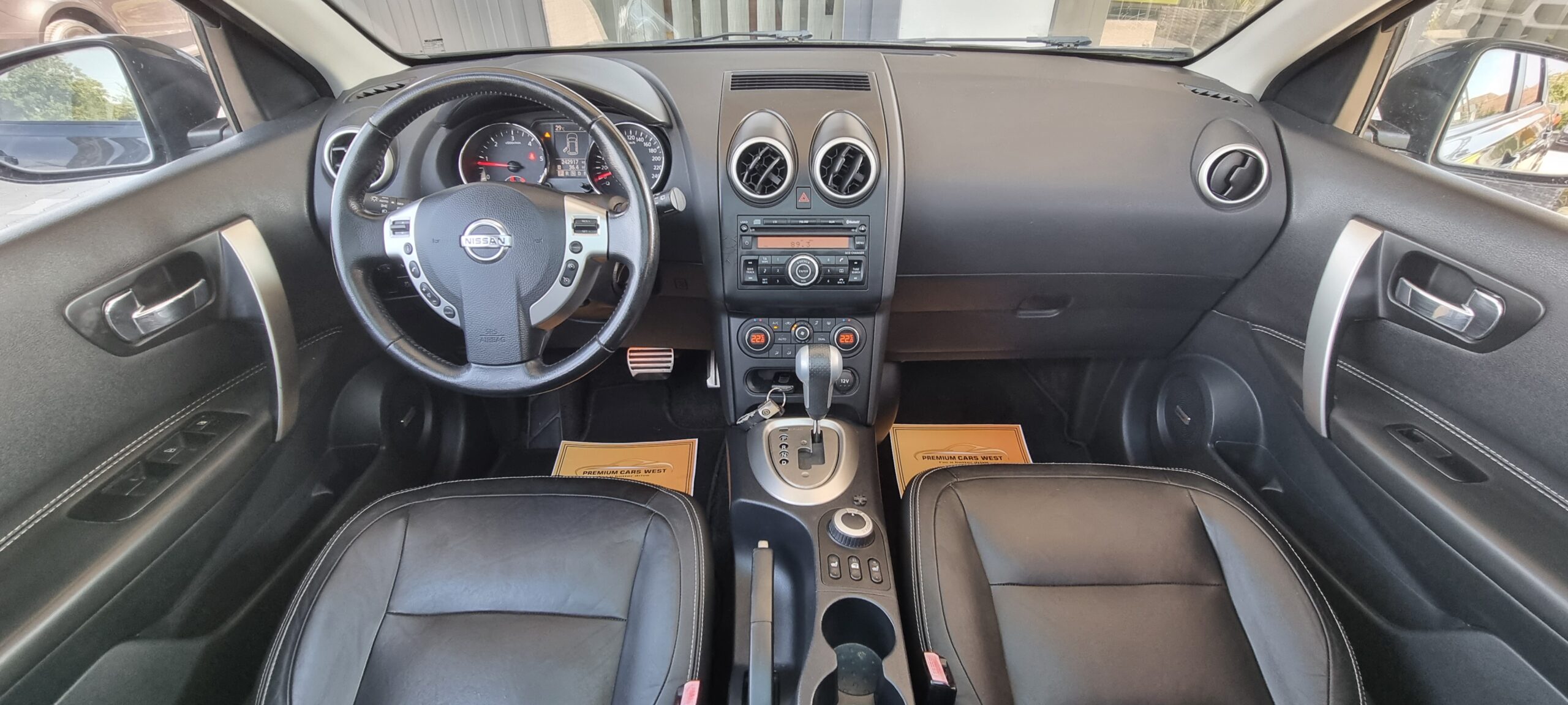 NISSAN QASHQAI 7 LOCURI, 4X4, 2. 0 DIESEL, 150 CP, EURO 5, AN 2011