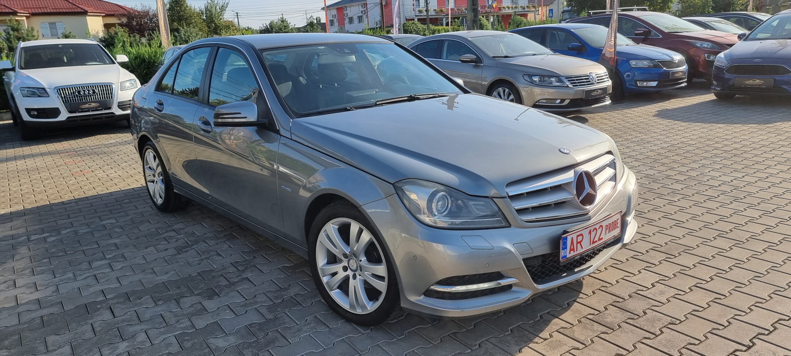 MERCEDES C-KLASSE 200 MODEL EXECUTIVE  RATE-LIVRARE-GARANTIE