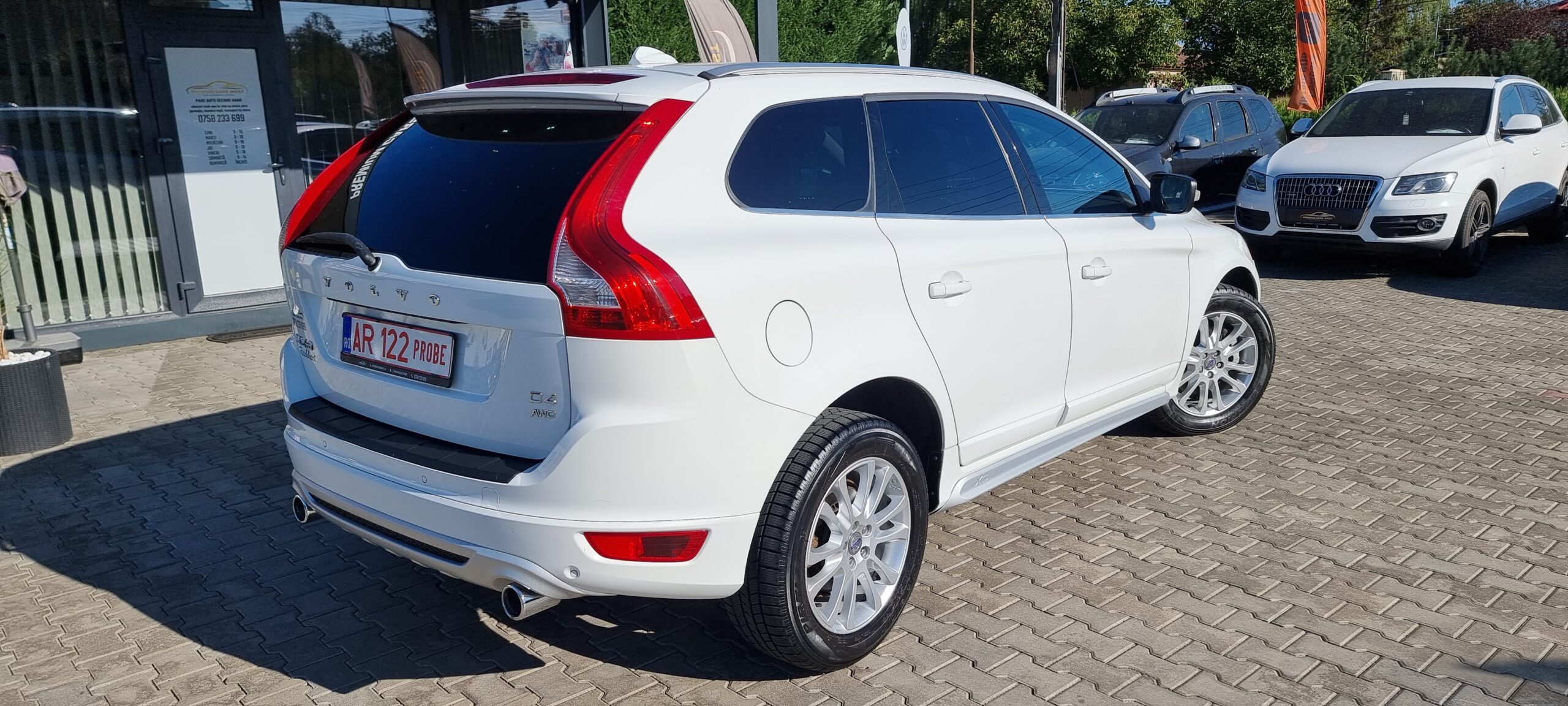 VOLVO XC 60  R DESIGN, 2.4 DIESEL, 163 CP, EURO 5, AN 2012  RATE-LIVRARE-GARANTIE