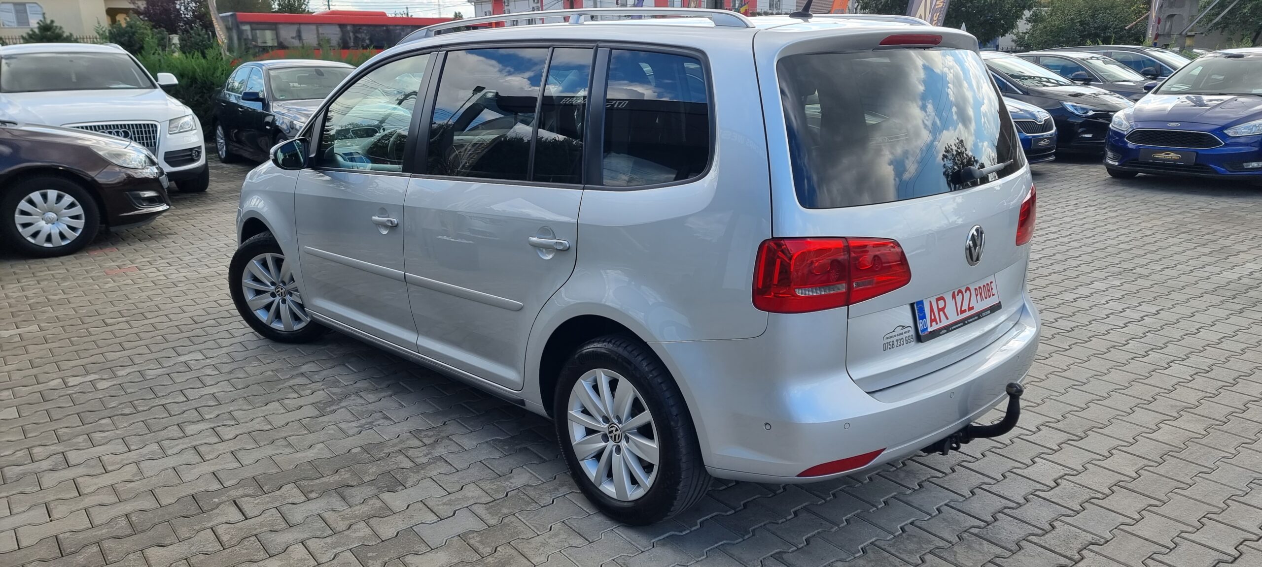 VW TOURAN 7 LOCURI, 1.6 TDI, 105 CP, EURO 5, AN 2012 RATE-LIVRARE-GARANTIE