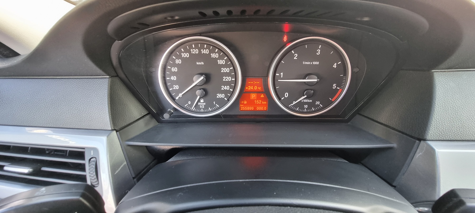 BMW 520 E60, 2.0 DIESEL, 177 CP, AN 2008 RATE-LIVRARE-GARANTIE