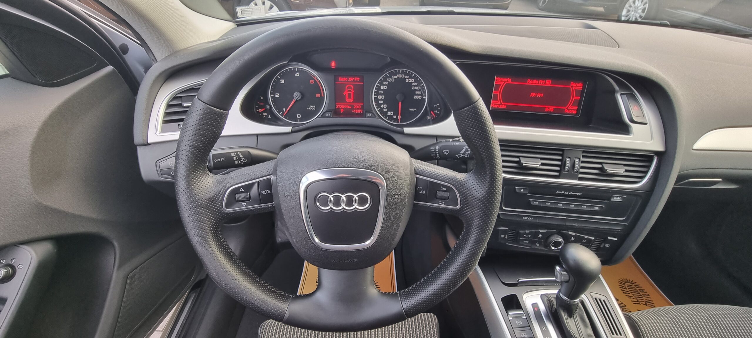 AUDI A4 AUTOMAT,  2.0 TDI, 143 CP, EURO 5, AN 2009 (REVIZIE EFECTUATA LA CUTIE, ULEI+FILTRE) RATE-LIVRARE-GARANTIE