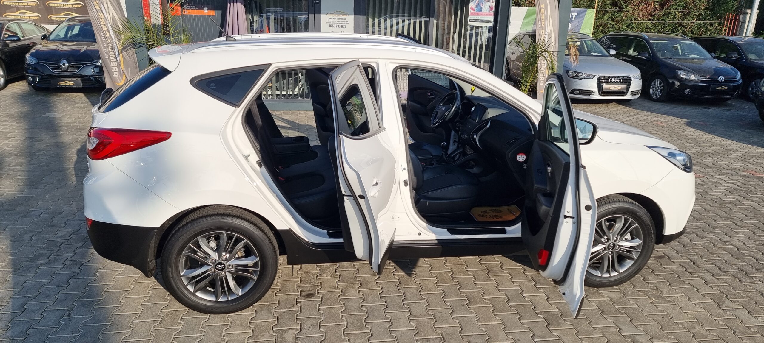 HYUNDAI IX 35, 1.6 BENZINA, 135 CP, EURO 5, AN 2015 Revizie efectuata (Distributie+Ulei si filtre) RATE-LIVRARE-GARANTIE