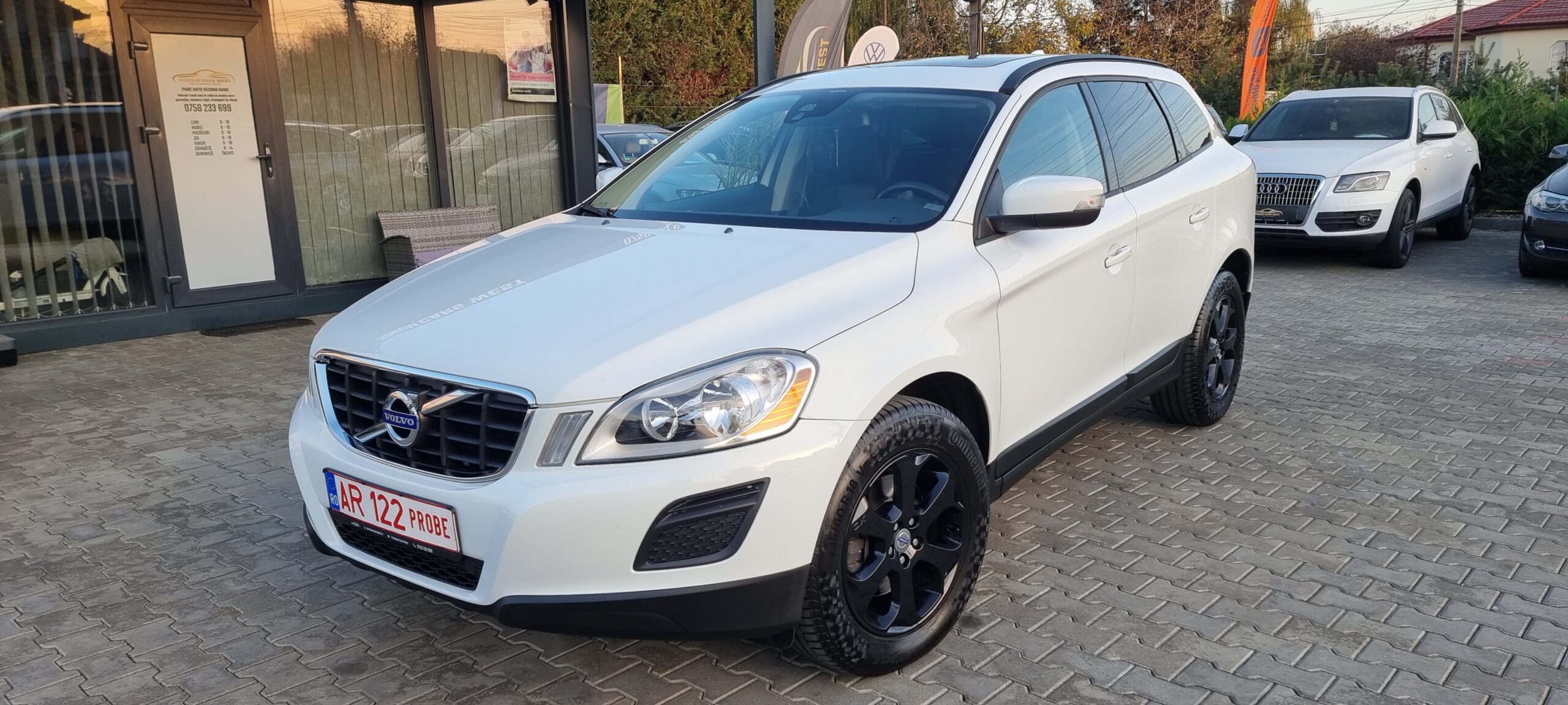 VOLVO XC60 D4 AWD, (4X4), 2.4 DIESEL, 163 CP, EURO 5, AN 2012,  RATE-LIVRARE-GARANTIE