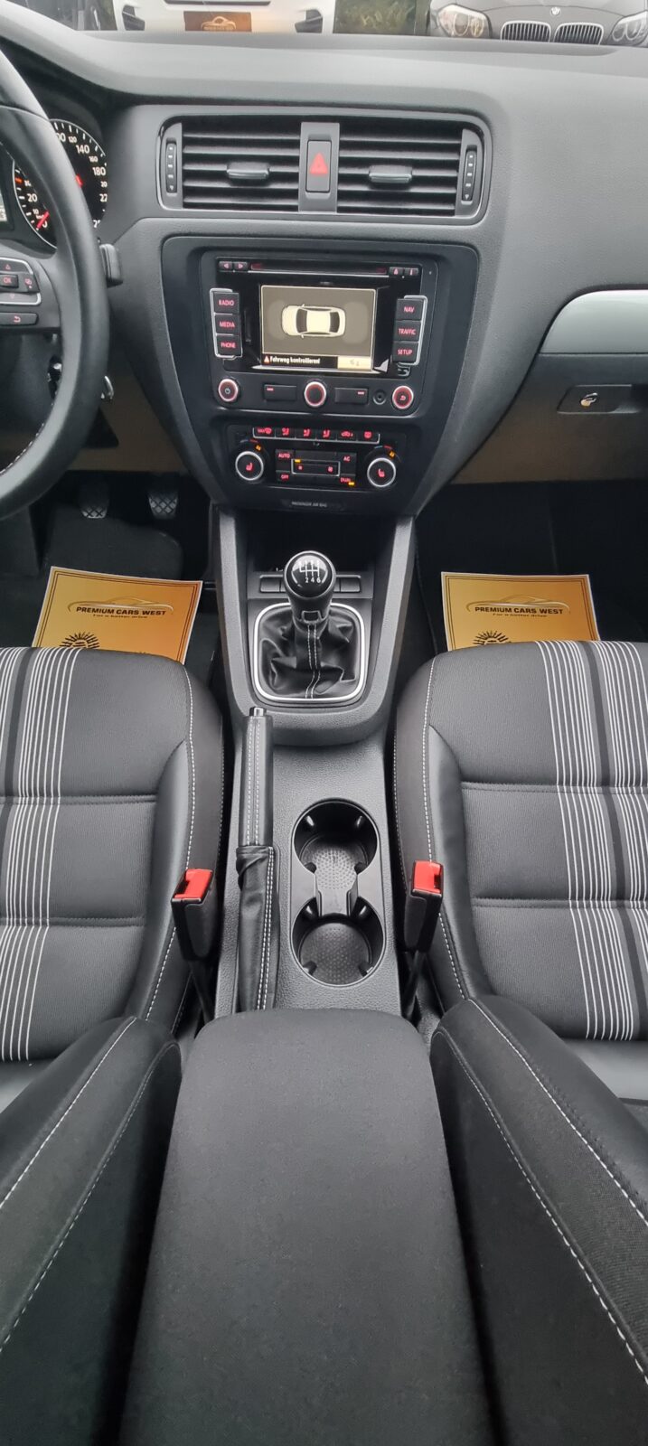 VW JETTA PAKET MATCH, 1.2 BENZINA, 105 CP, AN 2012, EURO 5  RATE-LIVRARE-GARANTIE