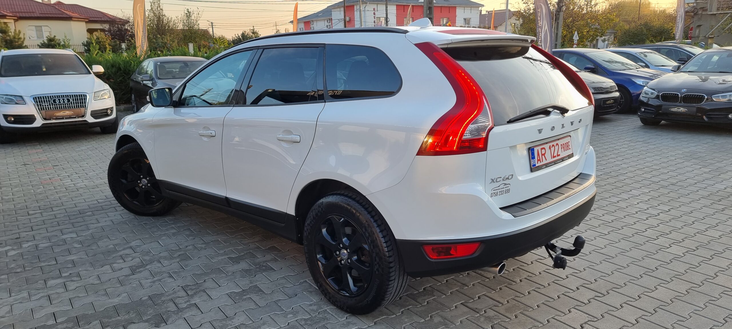 VOLVO XC60 D4 AWD, (4X4), 2.4 DIESEL, 163 CP, EURO 5, AN 2012,  RATE-LIVRARE-GARANTIE