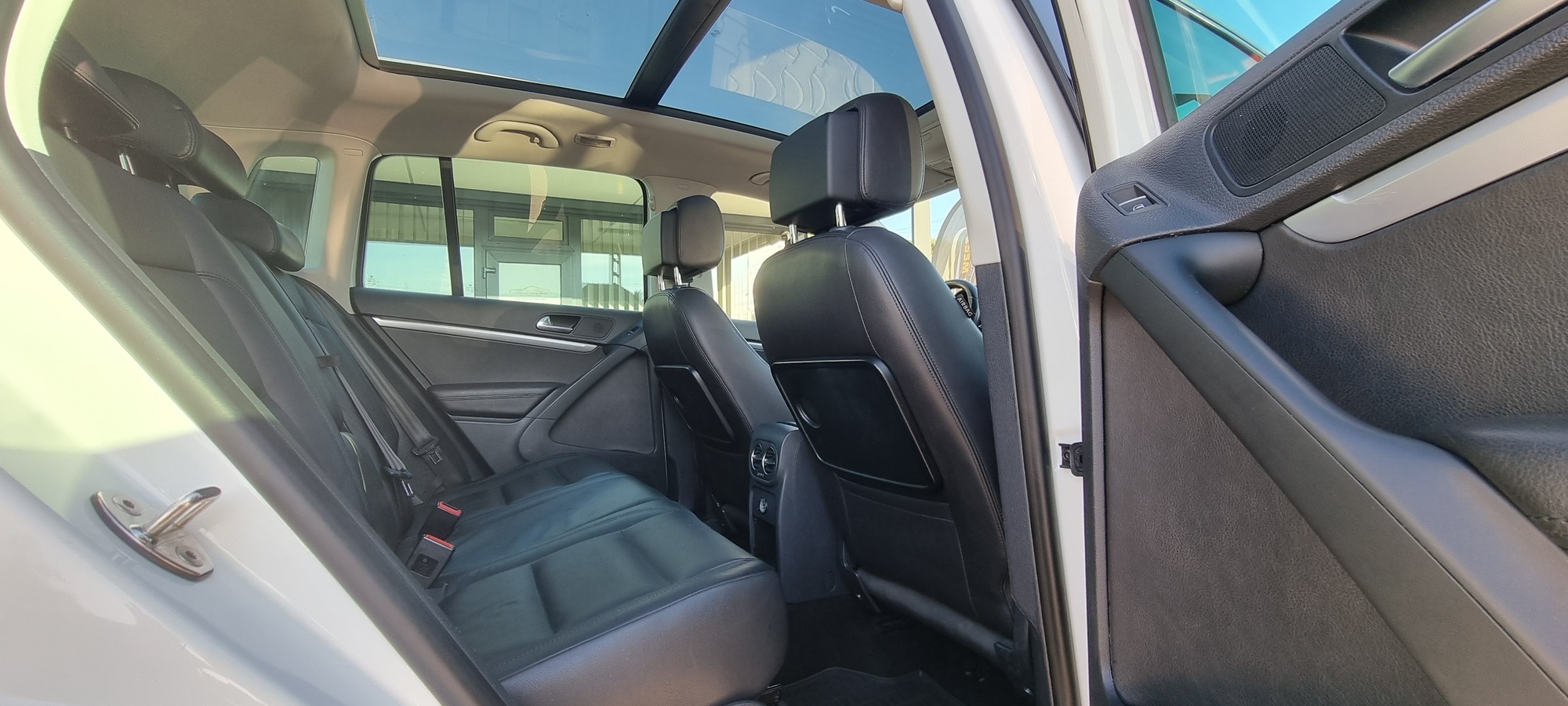 VW TIGUAN, 1.4 BENZINA, 122 CP, EURO 5, AN 2012, REVIZIE EFECTUATA (DISTRIBUTIE, ULEI+FILTRE) RATE-LIVRARE-GARANTIE