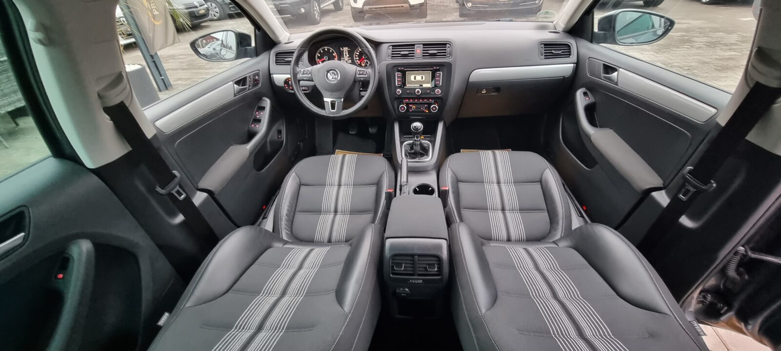 VW JETTA PAKET MATCH, 1.2 BENZINA, 105 CP, AN 2012, EURO 5  RATE-LIVRARE-GARANTIE