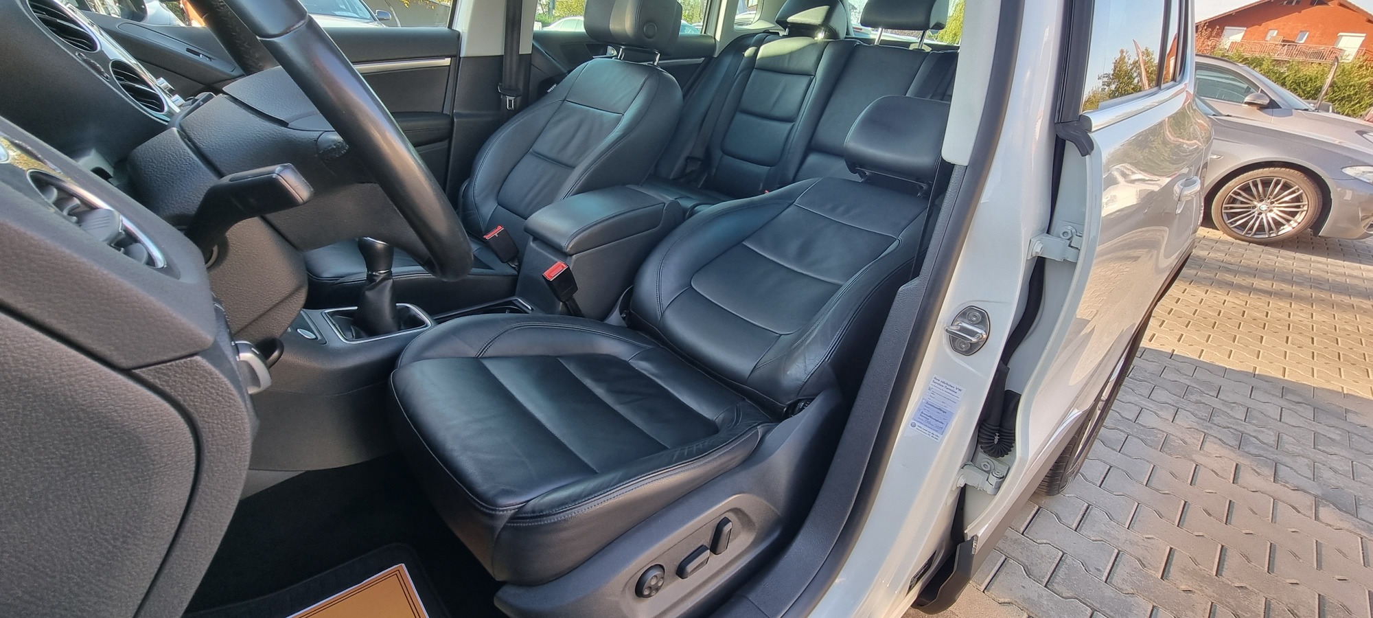 VW TIGUAN, 1.4 BENZINA, 122 CP, EURO 5, AN 2012, REVIZIE EFECTUATA (DISTRIBUTIE, ULEI+FILTRE) RATE-LIVRARE-GARANTIE