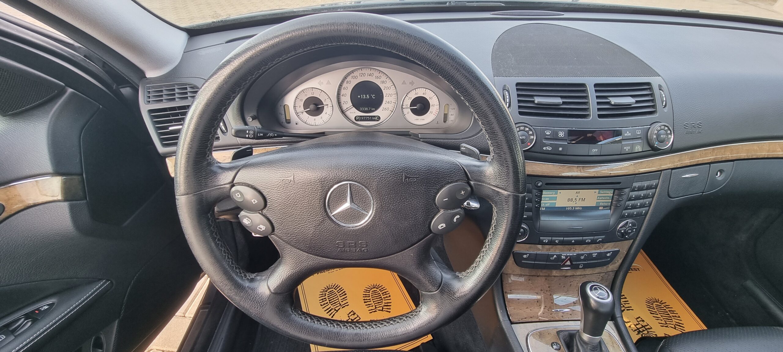 MERCEDES E 200 KOMPRESSOR AVANTGARDE SPORT EDITION, 1.8 BENZINA, 184 CP, AN 2007  RATE-LIVRARE-GARANTIE