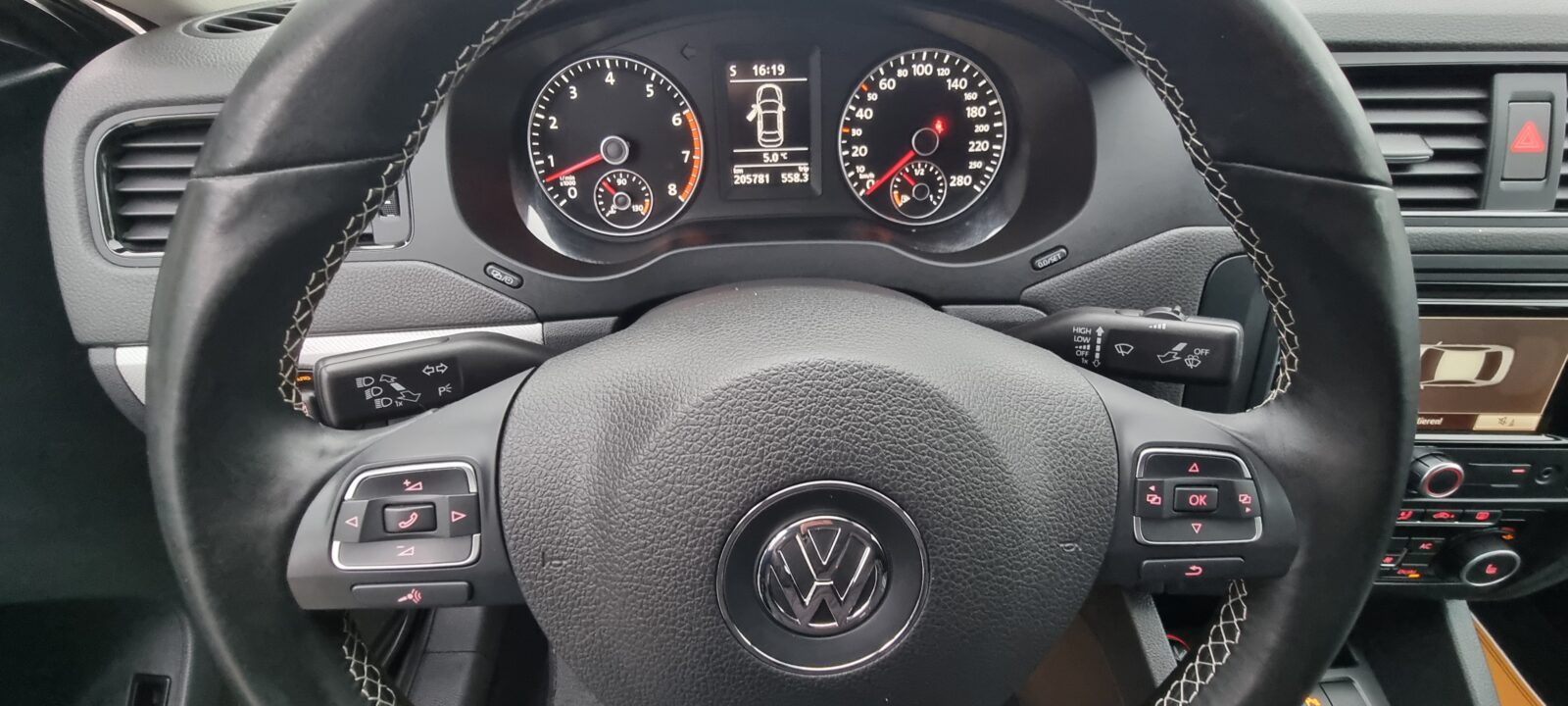 VW JETTA PAKET MATCH, 1.2 BENZINA, 105 CP, AN 2012, EURO 5  RATE-LIVRARE-GARANTIE