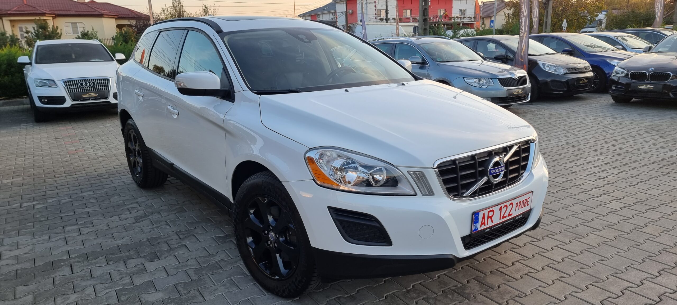 VOLVO XC60 D4 AWD, (4X4), 2.4 DIESEL, 163 CP, EURO 5, AN 2012,  RATE-LIVRARE-GARANTIE