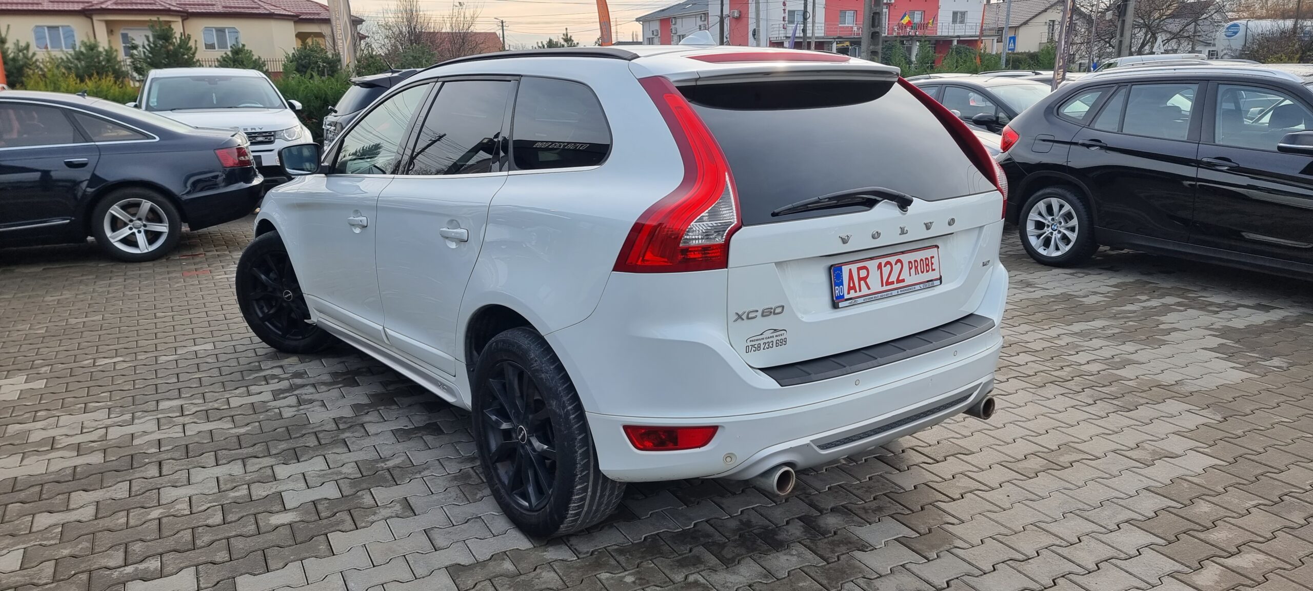 VOLVO XC 60 R-DESIGN 2.4 AWD RATE-LIVRARE-GARANTIE