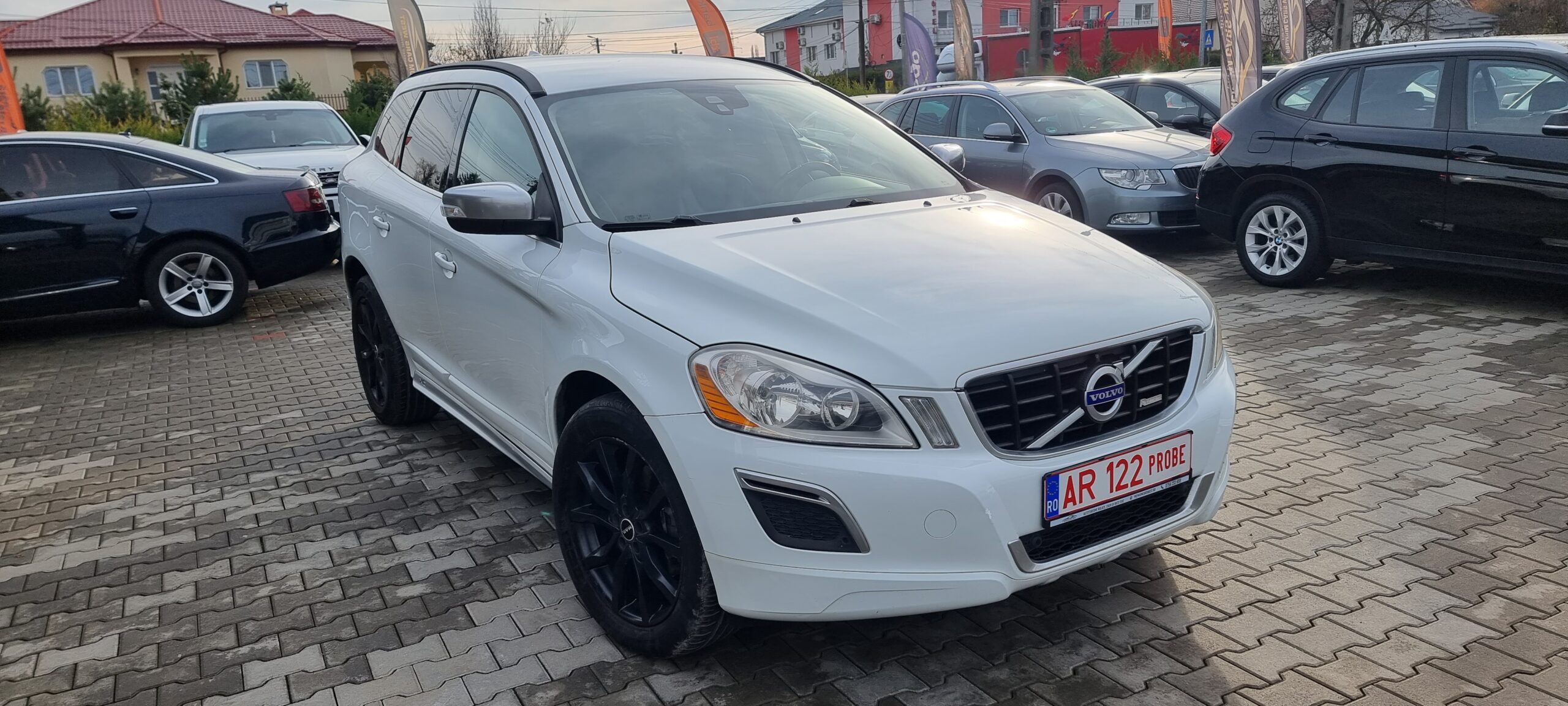 VOLVO XC 60 R-DESIGN 2.4 AWD RATE-LIVRARE-GARANTIE