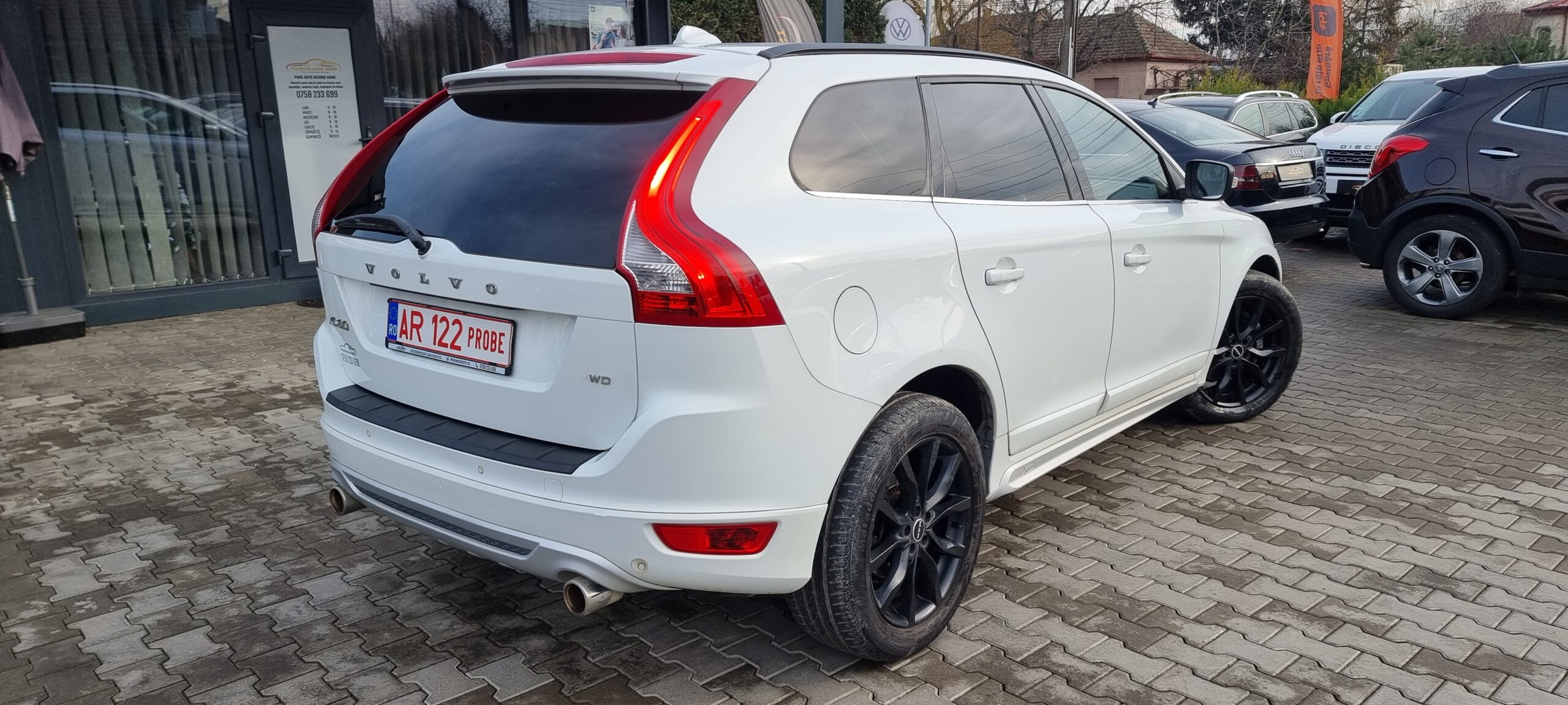 VOLVO XC 60 R-DESIGN 2.4 AWD RATE-LIVRARE-GARANTIE