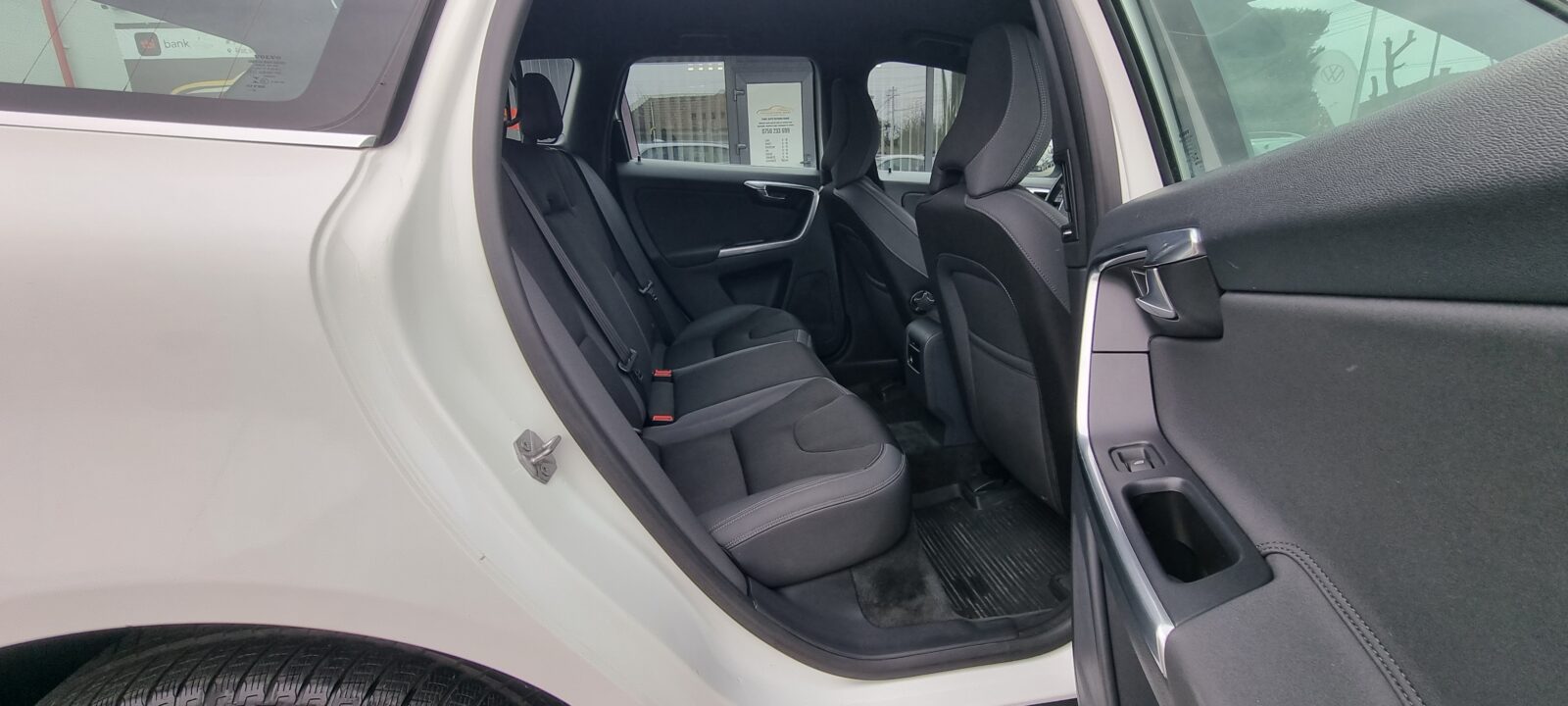 VOLVO XC60 4X4 AWD 2.4 DIESEL, 180 CP, AN 2014, EURO 5 RATE-LIVRARE-GARANTIE