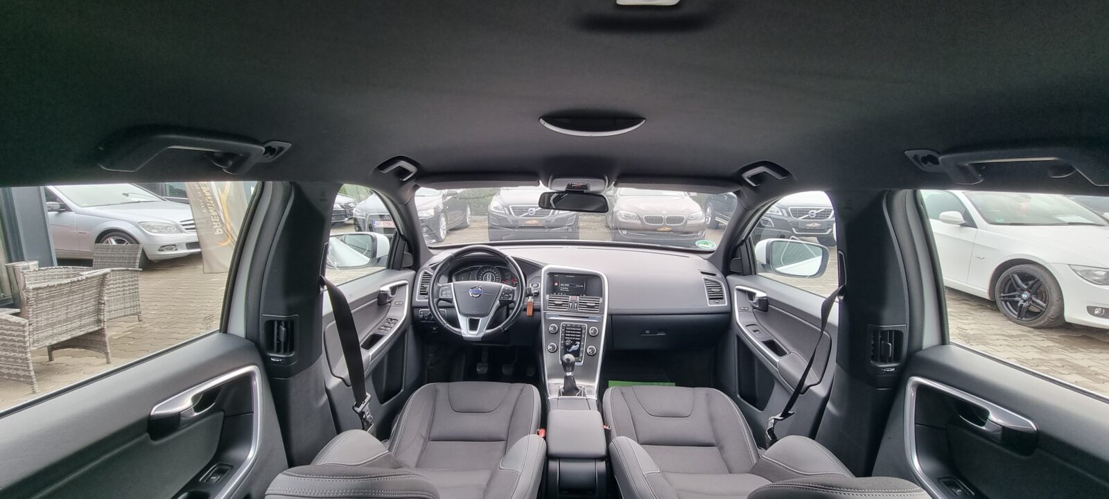 VOLVO XC60 4X4 AWD 2.4 DIESEL, 180 CP, AN 2014, EURO 5 RATE-LIVRARE-GARANTIE