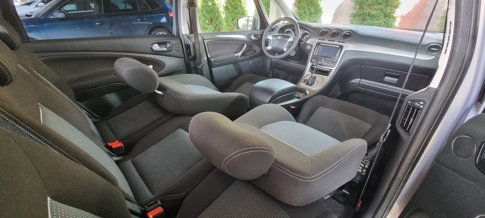 FORD GALAXY 7 LOCURI AUTOMAT 2.0 DIESEL, 140 CP, EURO 5, AN 2011
