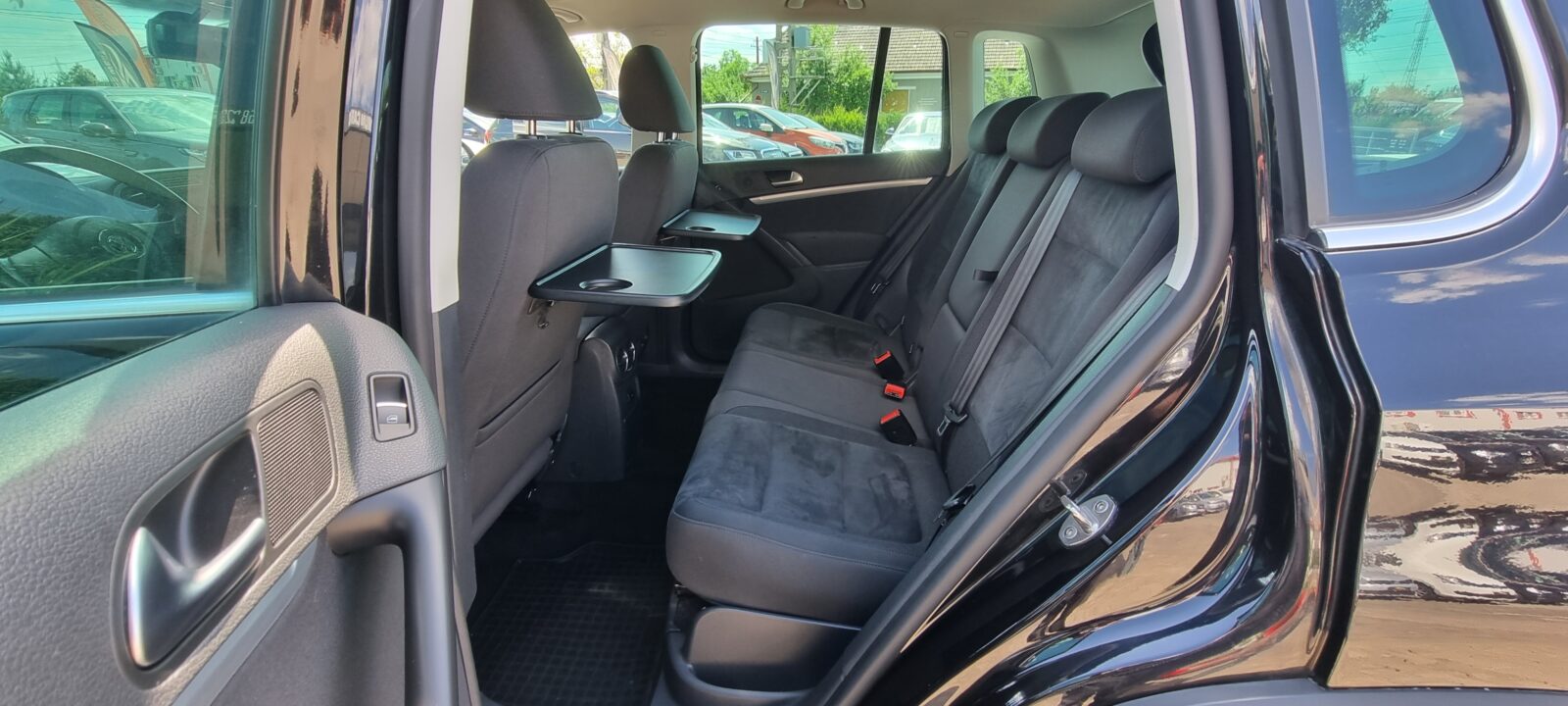 VW TIGUAN R-LINE 1.4 BENZINA AN 2015 REVIZIE EFECTUATA (DISTRIBUTIE+ULEI FILTRE) RATE-LIVRARE-GARANTIE