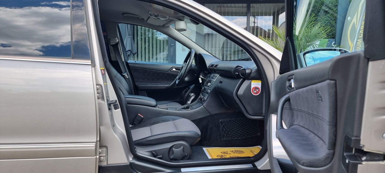 MERCEDES C 180 KOMPRESSOR AVANGARDE   REVIZIE EFECTUATA (DISTRIBUTIE+ULEI FILTRE)   RATE-LIVRARE-GARANTIE