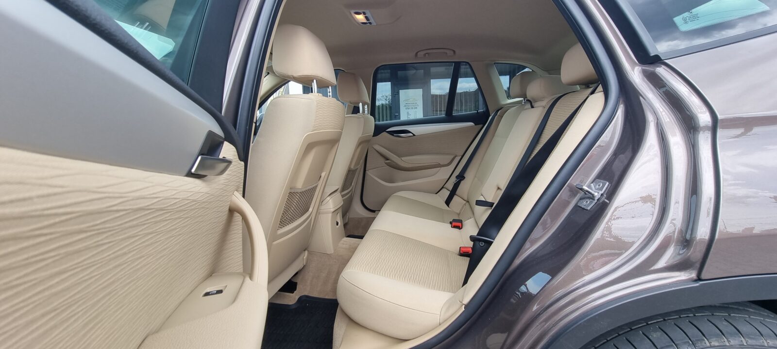 BMW X1 X-DRIVE , 2.0 DIESEL, 143 CP,  EURO 5, AN 2011     RATE-LIVRARE-GARANTIE
