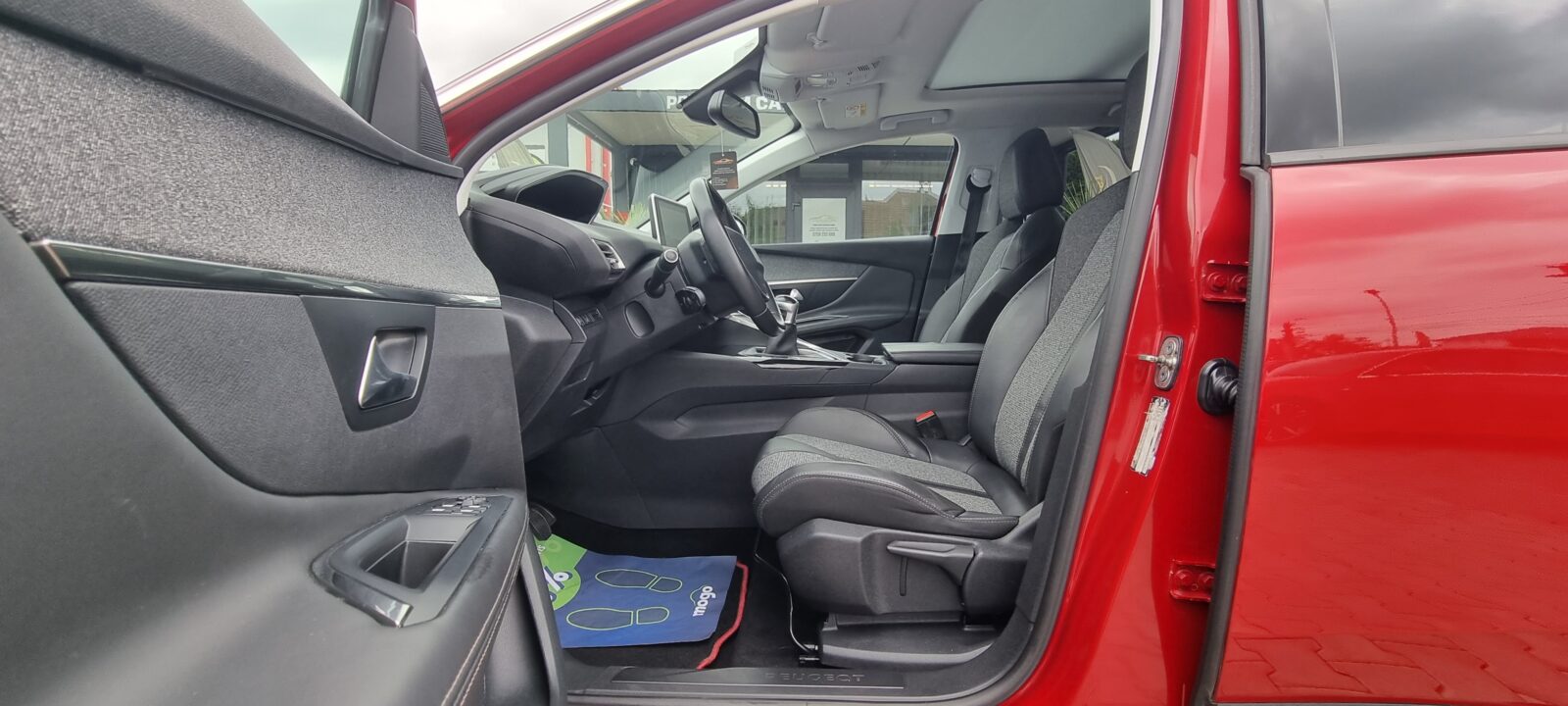 PEUGEOT 3008, 1.5 HDI, 130 CP, AN 2017, EURO 6         RATE-LIVRARE-GARANTIE