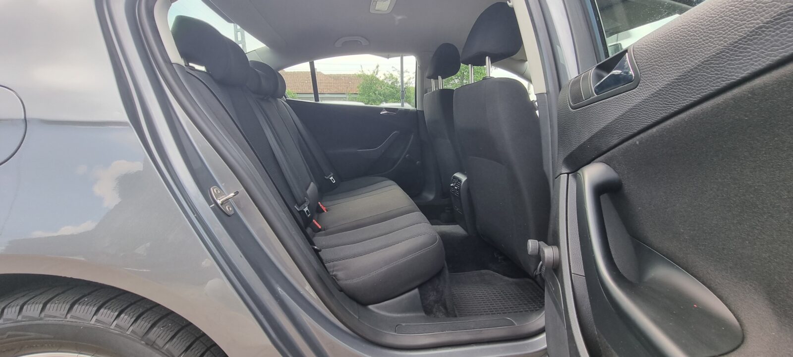 VW PASSAT, 1.9 TDI, 105 CP, AN 2007      RATE-LIVRARE-GARANTIE
