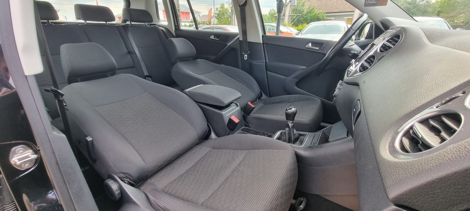 VW TIGUAN 2.0 TDI, 110 CP, AN 2014, EURO 5 Revizie efectuata (Distributie + Ulei filtre) RATE-LIVRARE-GARANTIE