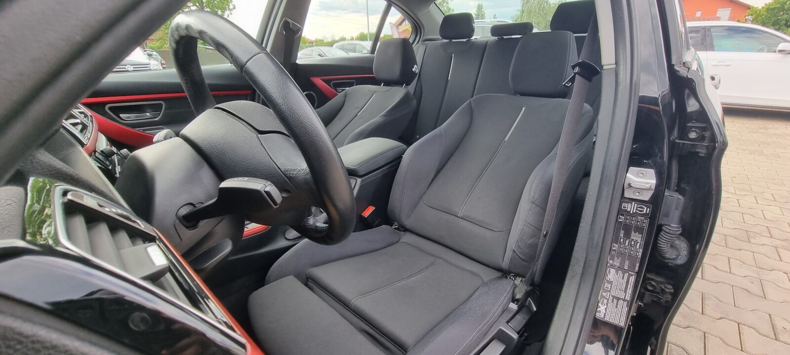 BMW 320D X-DRIVE, 2.0 DIESEL, 184 CP, AN 2014, EURO 5      RATE-LIVRARE-GARANTIE
