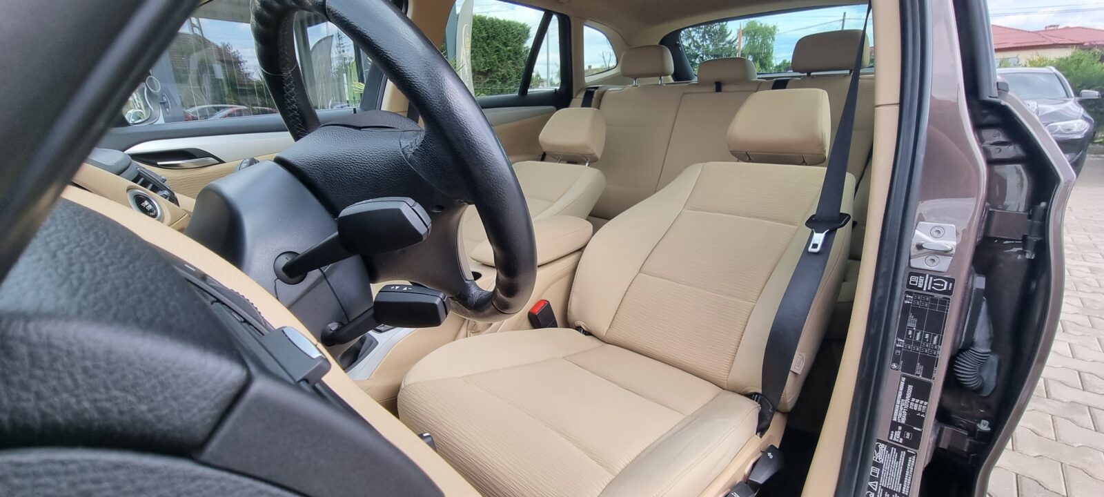 BMW X1 X-DRIVE , 2.0 DIESEL, 143 CP,  EURO 5, AN 2011     RATE-LIVRARE-GARANTIE