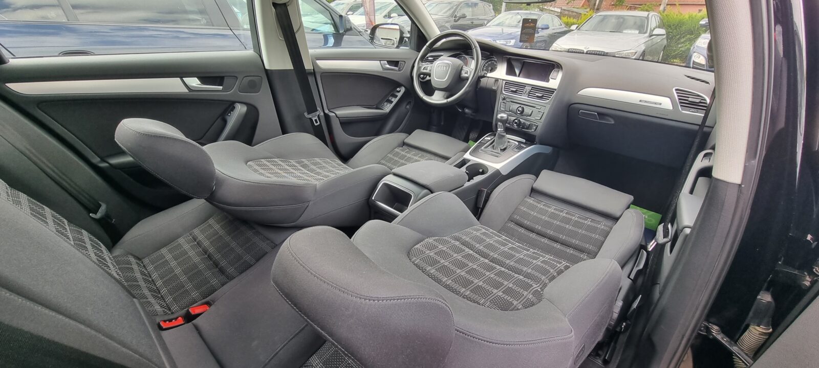 AUDI A4 QUATTRO, 2.0 TDI, 143 CP, AN 2010, EURO 5        RATE-LIVRARE-GARANTIE