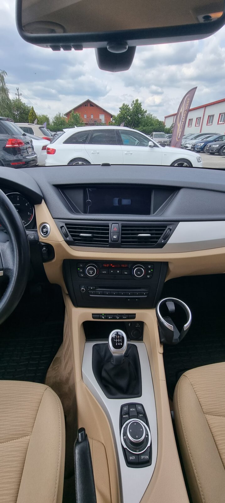 BMW X1 X-DRIVE , 2.0 DIESEL, 143 CP,  EURO 5, AN 2011     RATE-LIVRARE-GARANTIE