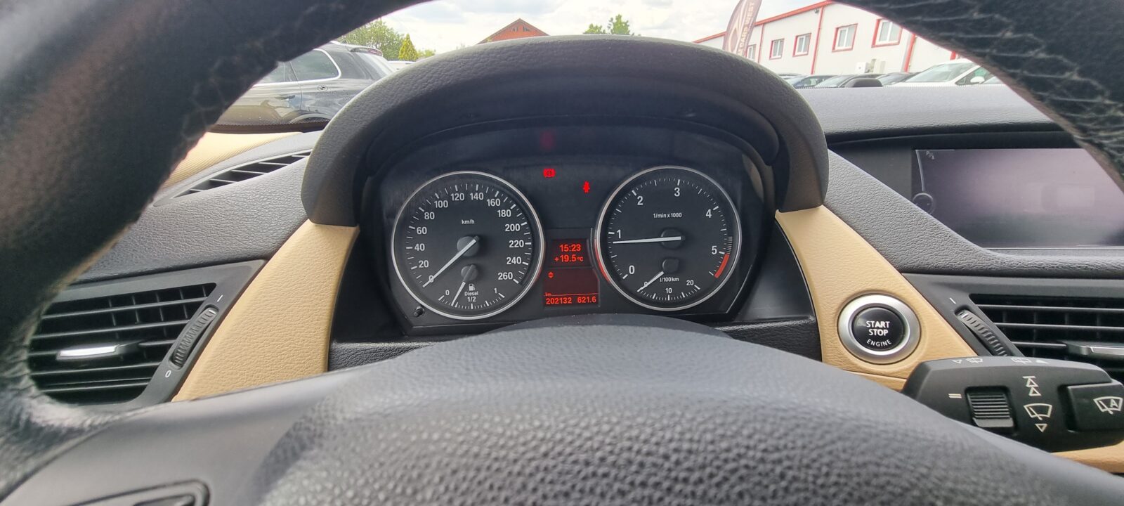 BMW X1 X-DRIVE , 2.0 DIESEL, 143 CP,  EURO 5, AN 2011     RATE-LIVRARE-GARANTIE