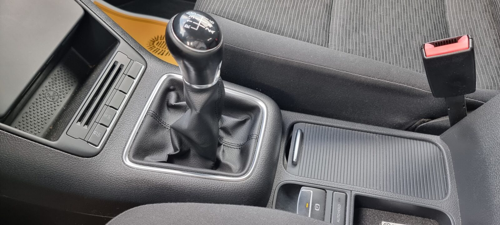 VW TIGUAN 2.0 TDI, 110 CP, AN 2014, EURO 5 Revizie efectuata (Distributie + Ulei filtre) RATE-LIVRARE-GARANTIE