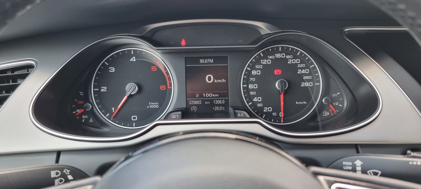 AUDI A4 FACELIFT, 2.0 TDI, AN 2014, EURO 5      DISTRIBUTIE SCHIMBATA      RATE-LIVRARE-GARANTIE