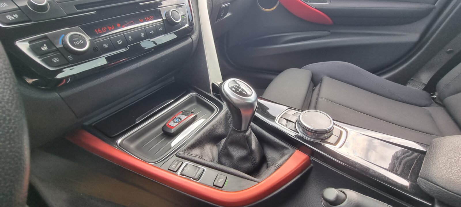 BMW 320D X-DRIVE, 2.0 DIESEL, 184 CP, AN 2014, EURO 5      RATE-LIVRARE-GARANTIE