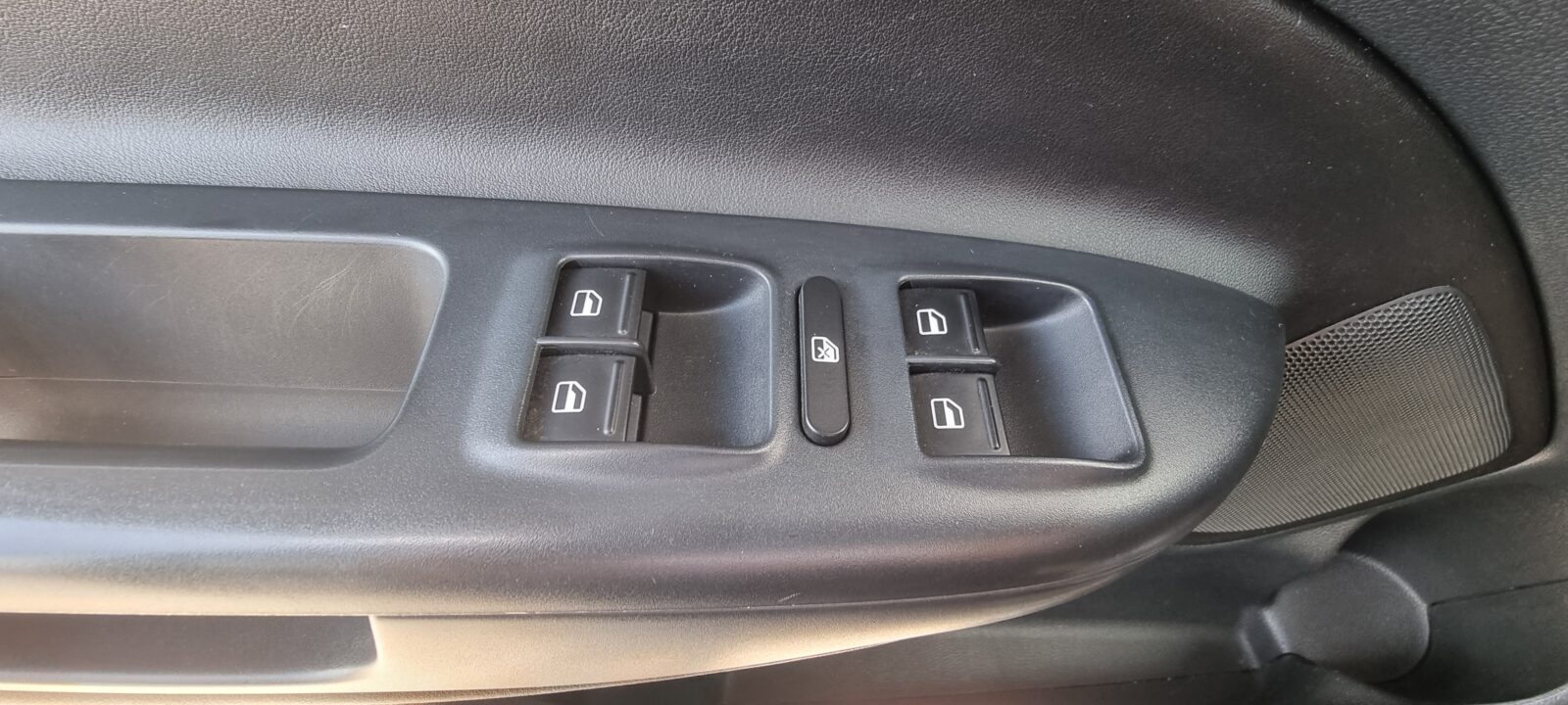 SKODA OCTAVIA 4X4 SCOUT 2.0 DIESEL, 140 CP,  EURO 5,  AN 2012      RATE-LIVRARE-GARANTIE