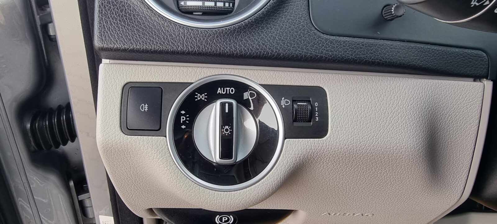 MERCEDES C-KLASSE, 2.2 DIESEL, 136 CP, AN 2012, EURO 5        RATE-LIVRARE-GARANTIE