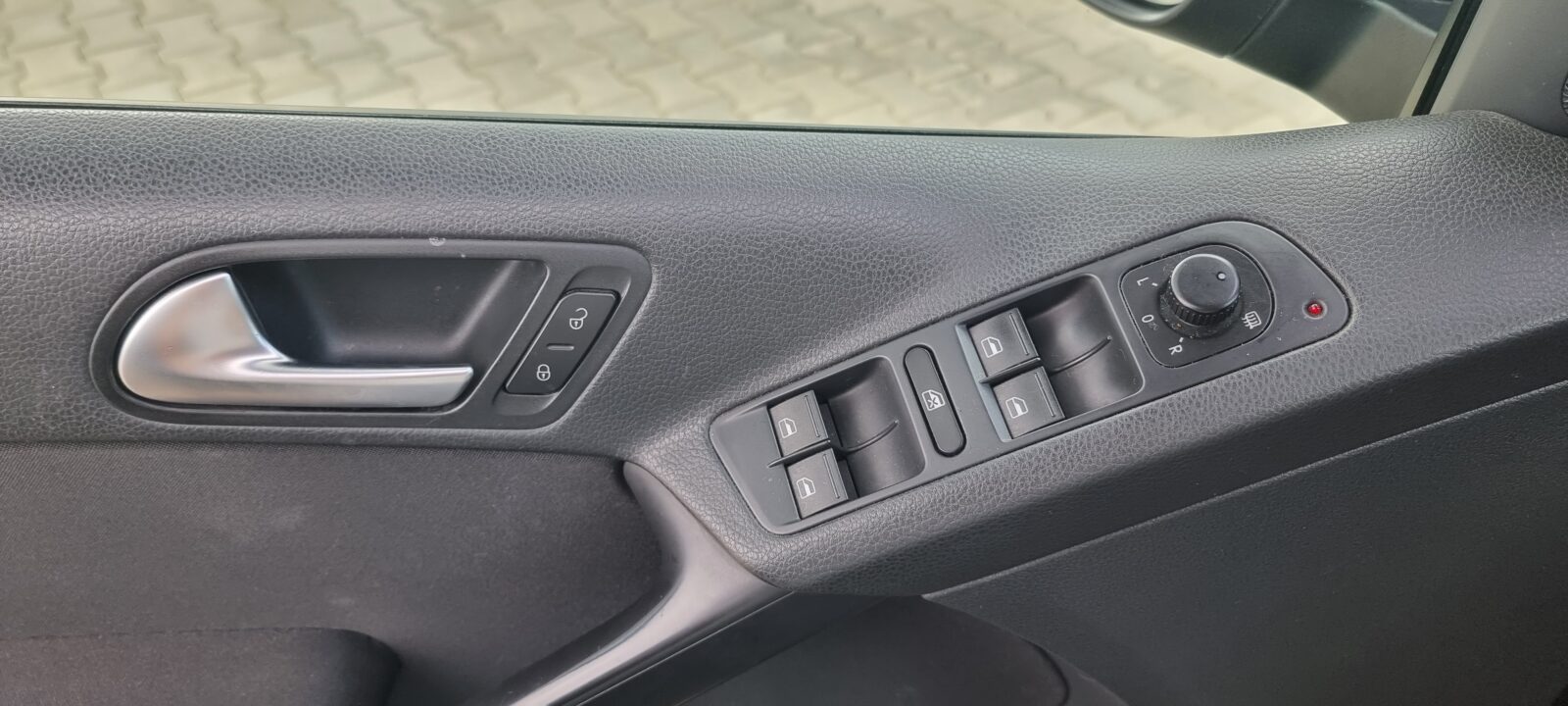 VW TIGUAN 2.0 TDI, 110 CP, AN 2014, EURO 5 Revizie efectuata (Distributie + Ulei filtre) RATE-LIVRARE-GARANTIE
