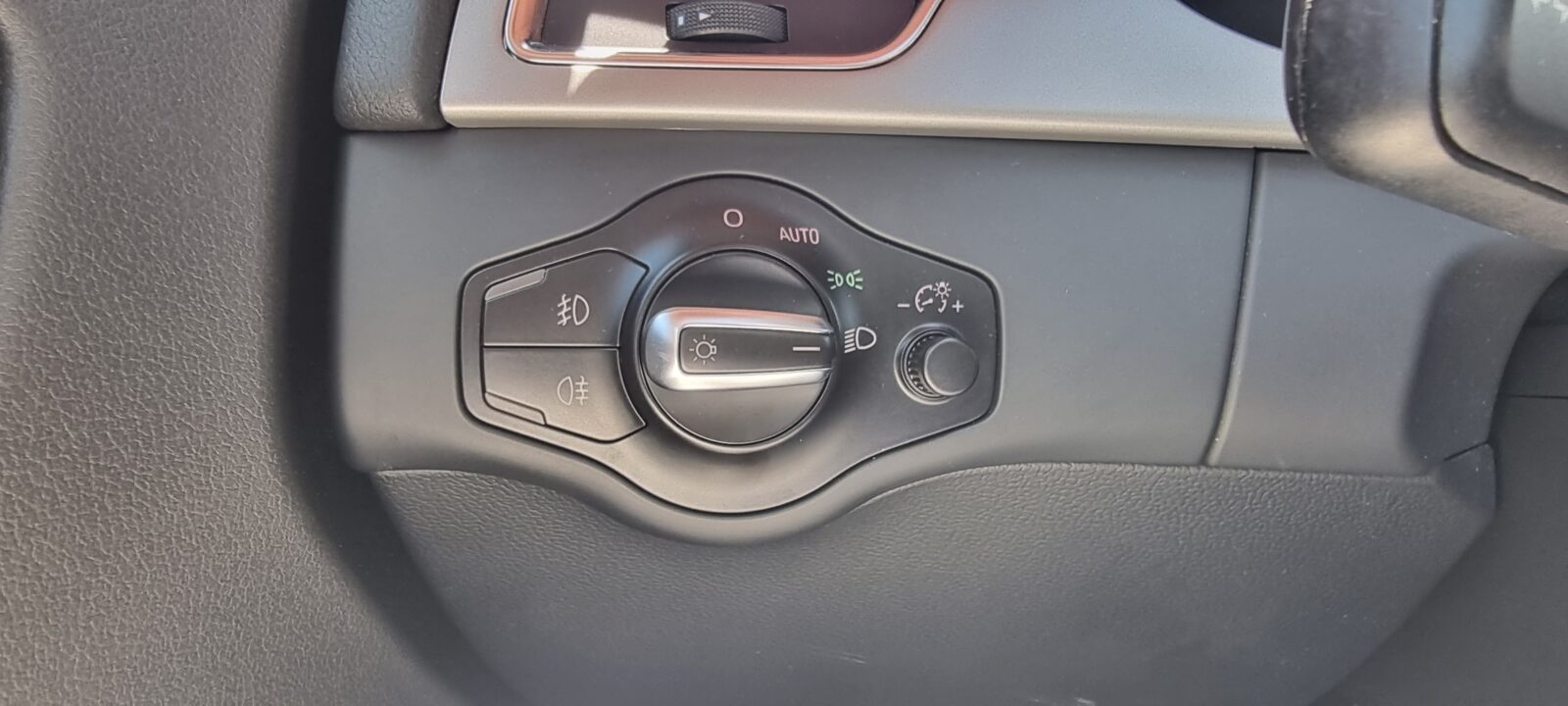 AUDI A4 QUATTRO, 2.0 TDI, 143 CP, AN 2010, EURO 5        RATE-LIVRARE-GARANTIE