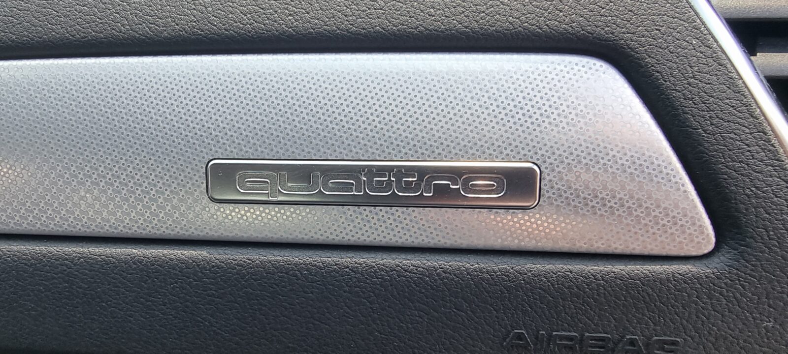 AUDI A4 QUATTRO, 2.0 TDI, 143 CP, AN 2010, EURO 5        RATE-LIVRARE-GARANTIE