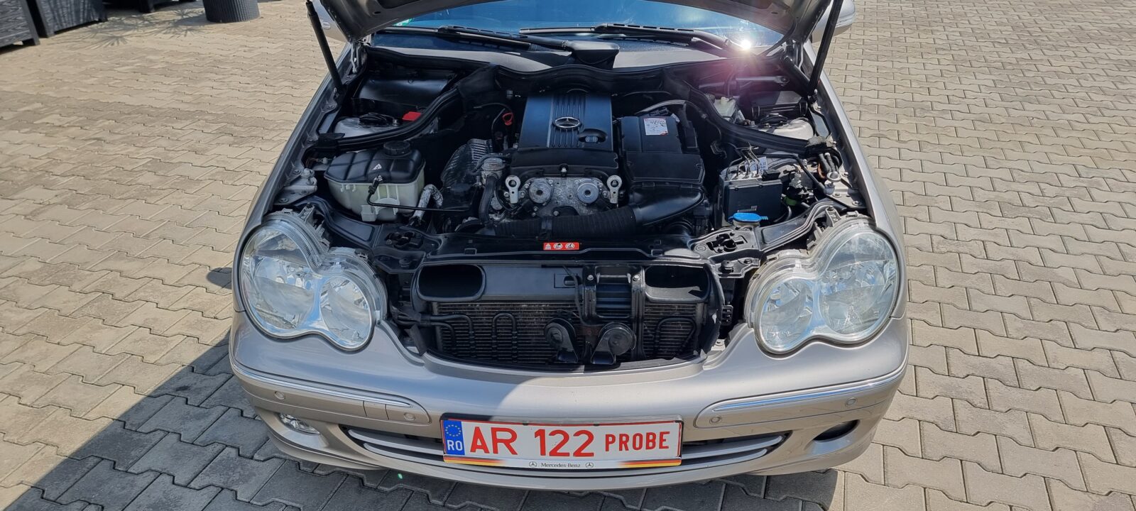 MERCEDES C 180 KOMPRESSOR AVANGARDE   REVIZIE EFECTUATA (DISTRIBUTIE+ULEI FILTRE)   RATE-LIVRARE-GARANTIE