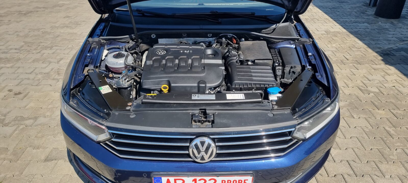 VW PASSAT, 2.0 TDI, 150 CP, AN 2016, EURO 6   (DISTRIBUTIE SCHIMBATA)    RATE-LIVRARE-GARANTIE