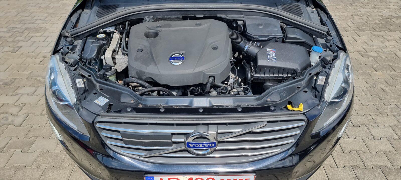 VOLVO XC-60 2.0 DIESEL, 180 CP, AN 2014, EURO 6      RATE-LIVRARE-GARANTIE