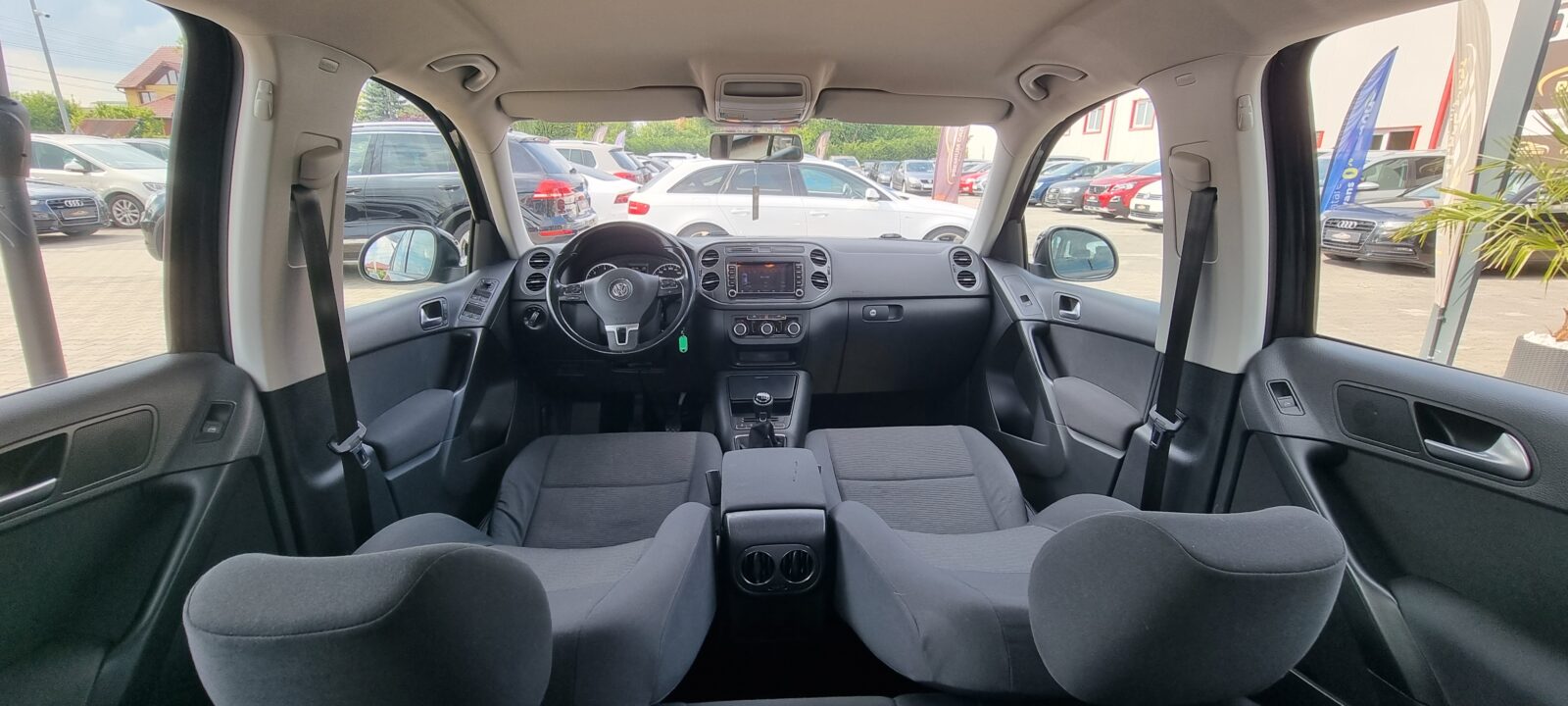 VW TIGUAN 2.0 TDI, 110 CP, AN 2014, EURO 5 Revizie efectuata (Distributie + Ulei filtre) RATE-LIVRARE-GARANTIE