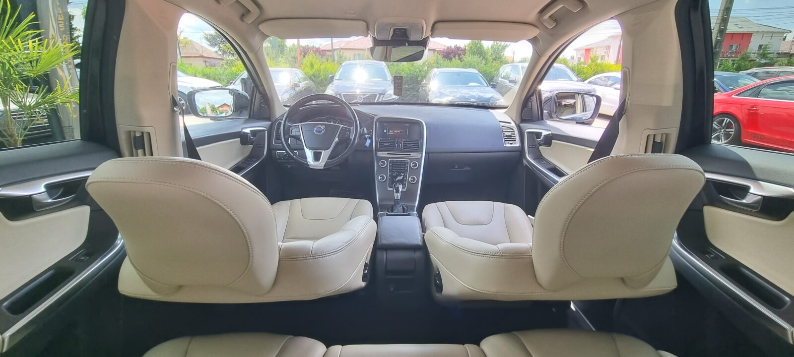 VOLVO XC-60 2.0 DIESEL, 180 CP, AN 2014, EURO 6      RATE-LIVRARE-GARANTIE