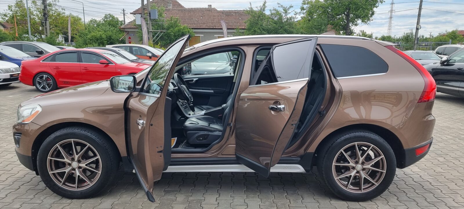 VOLVO XC60 4X4, 2.4 DIESEL, 205 CP, AN 2009     RATE-LIVRARE-GARANTIE